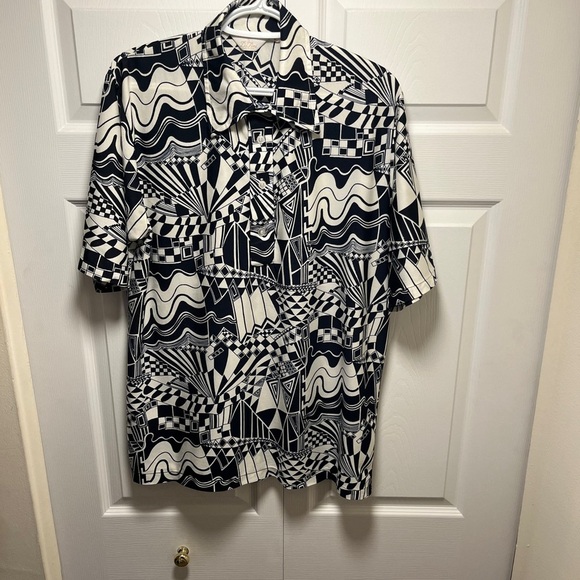Black and White Casual Button Down Shirt with Abstract Design - Picture 1 of 5